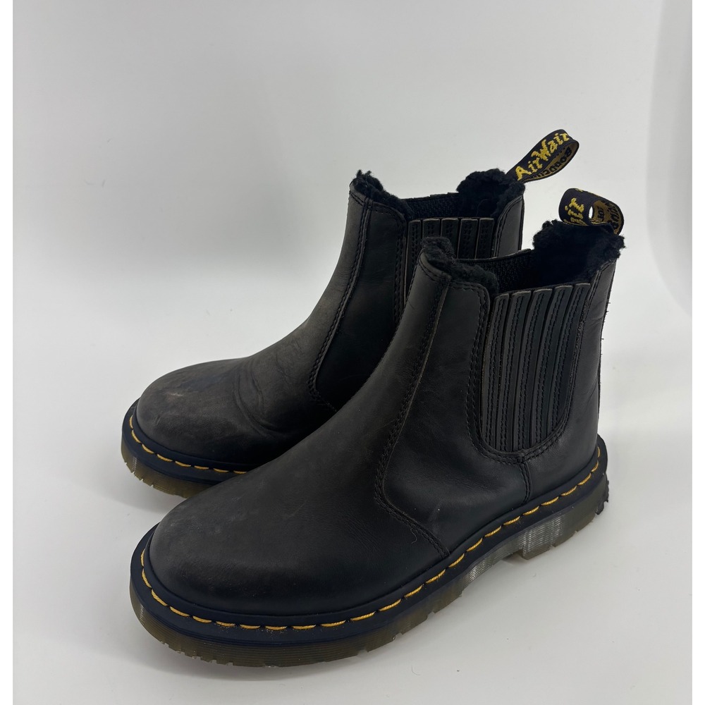 Dr. Martens Chelsea Boots Women's Size 6 Black Leonore Faux Fur Lined 2976